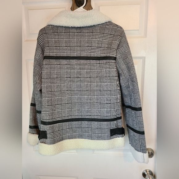 JouJou Woman's Moto Jacket, Size: XL Color: Grey and White - Picture 9 of 16